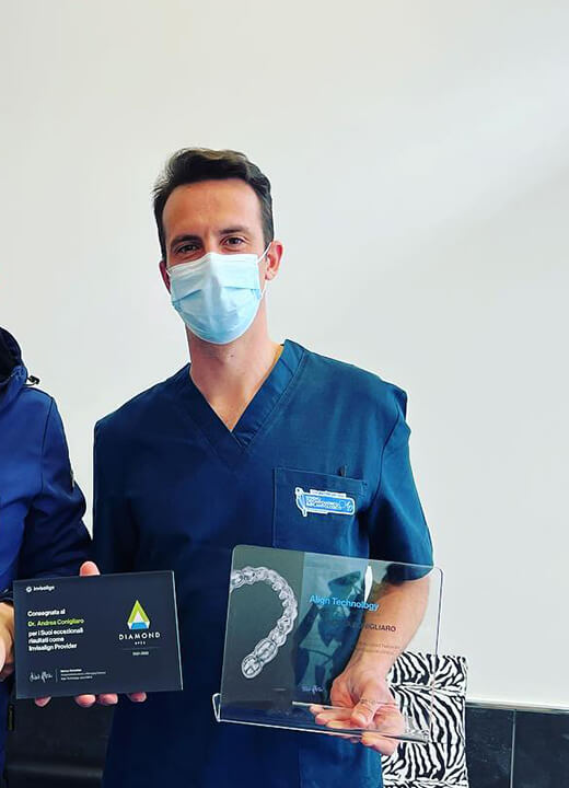 Dottore Andrea Conigliaro, relatore clinico Invisalign